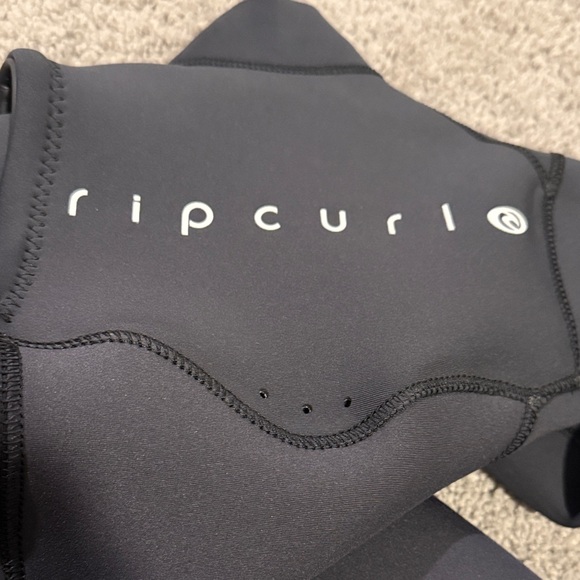 Rip Curl Black Women's Wetsuit - Picture 7 of 13